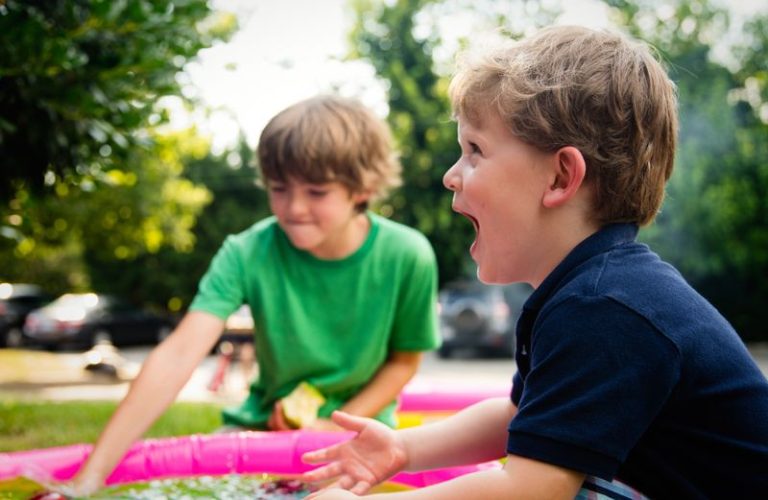 D.o.p. Ovl Spelende Kinderen